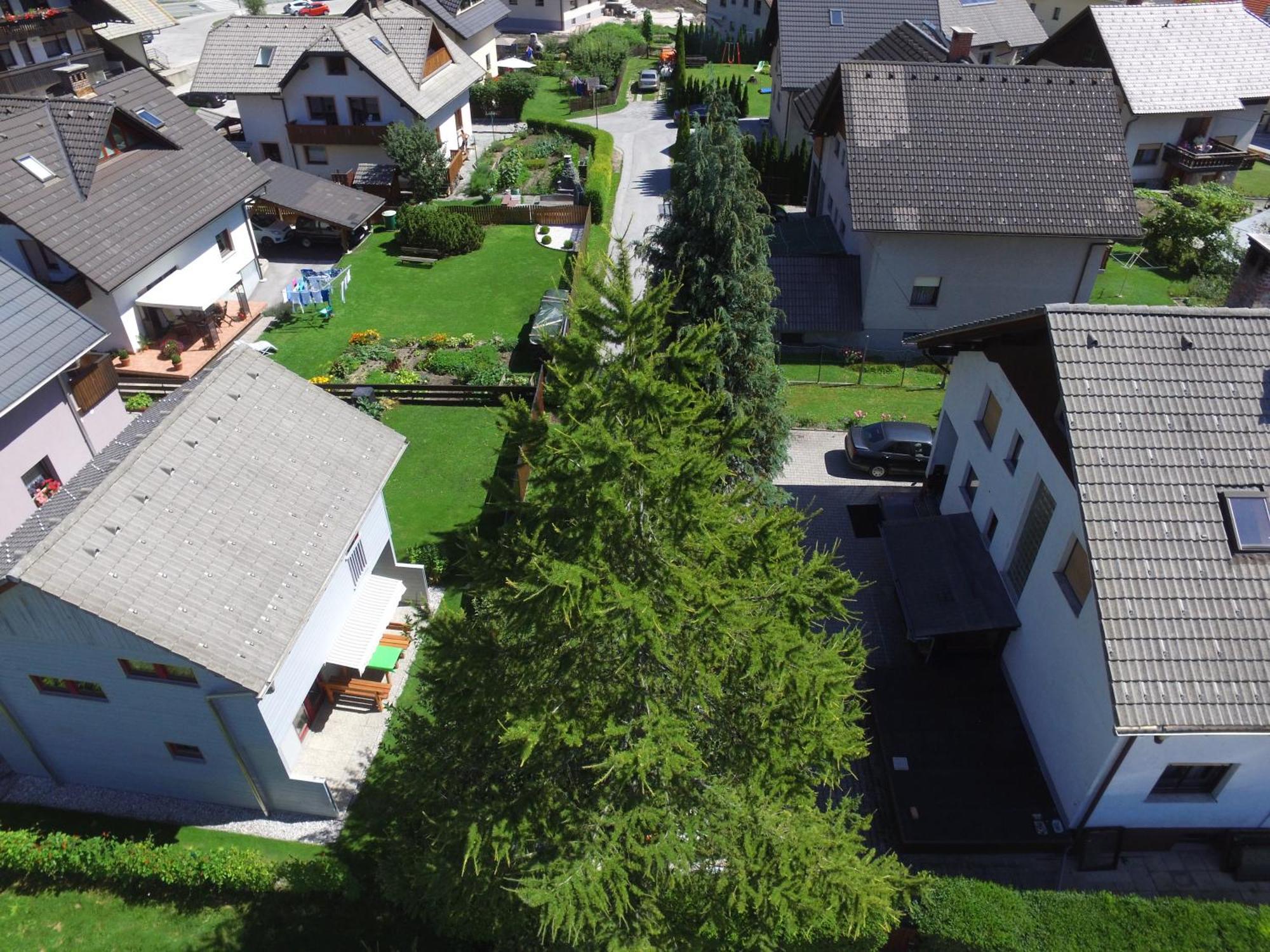 Apartments And Holiday Home Grohar Kranjska Gora Luaran gambar