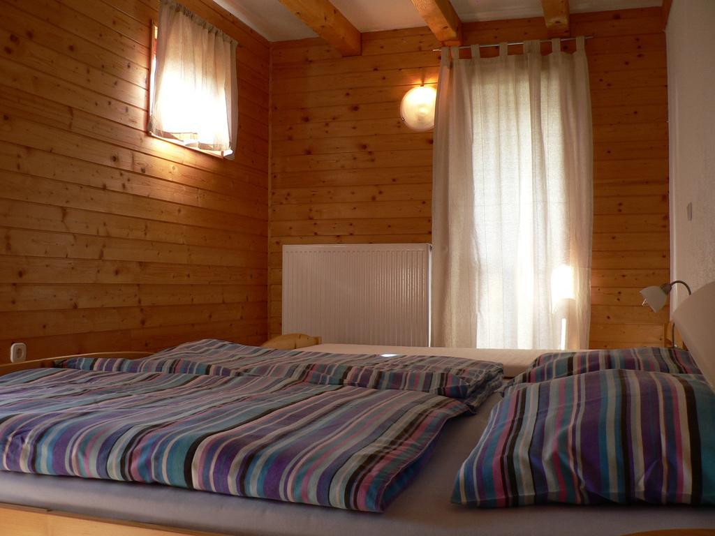 Apartments And Holiday Home Grohar Kranjska Gora Bilik gambar