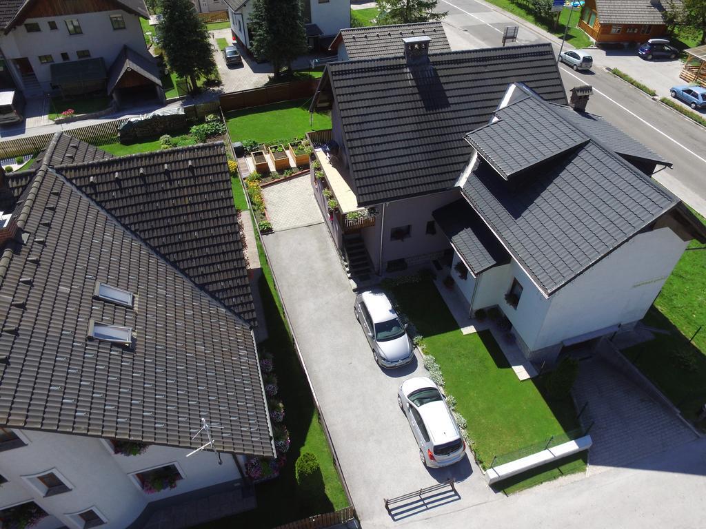 Apartments And Holiday Home Grohar Kranjska Gora Luaran gambar